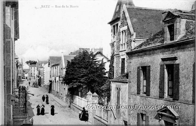 Batz - Rue de la Mairie