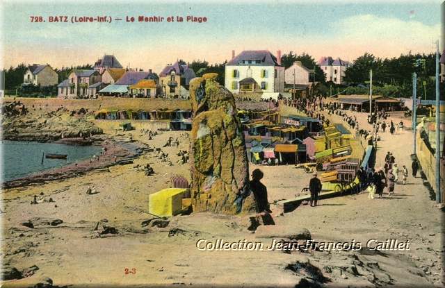 728. BATZ -Loire-Inf.) - Le Menhir et la Plage