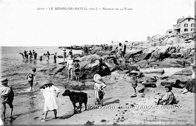 2070 - Le Bourg-de-Batz (L.-Inf.)  Rochers de la Plage
